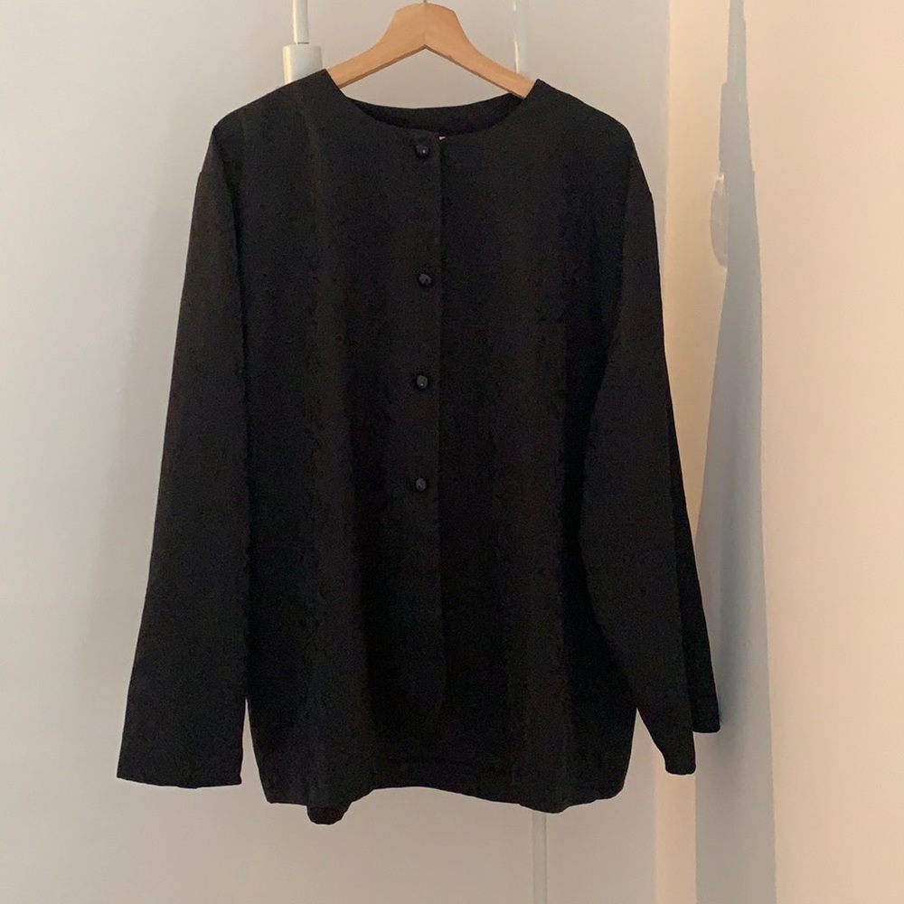 Black shimmery fancy shacket size 4x